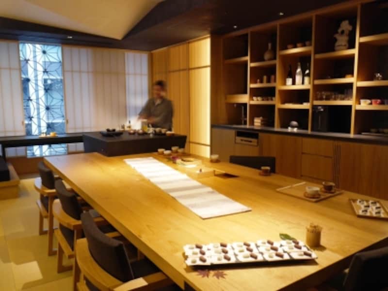 お茶の間ラウンジ