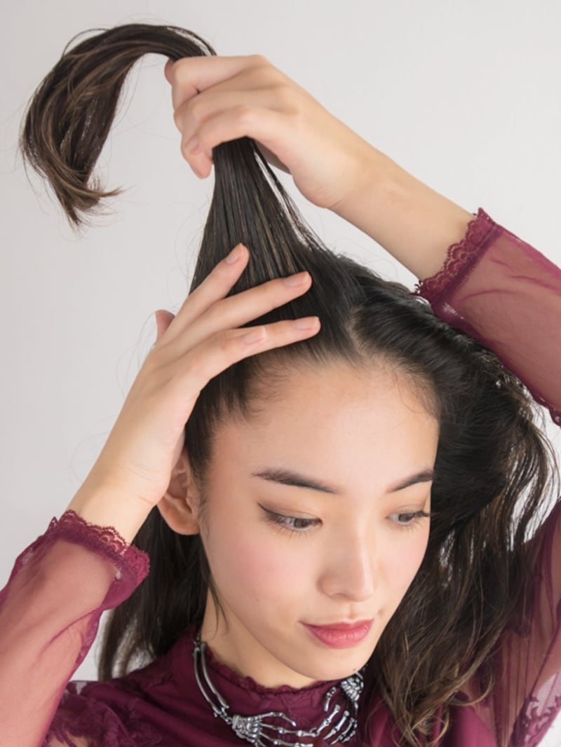 根元からクリームワックスをつける