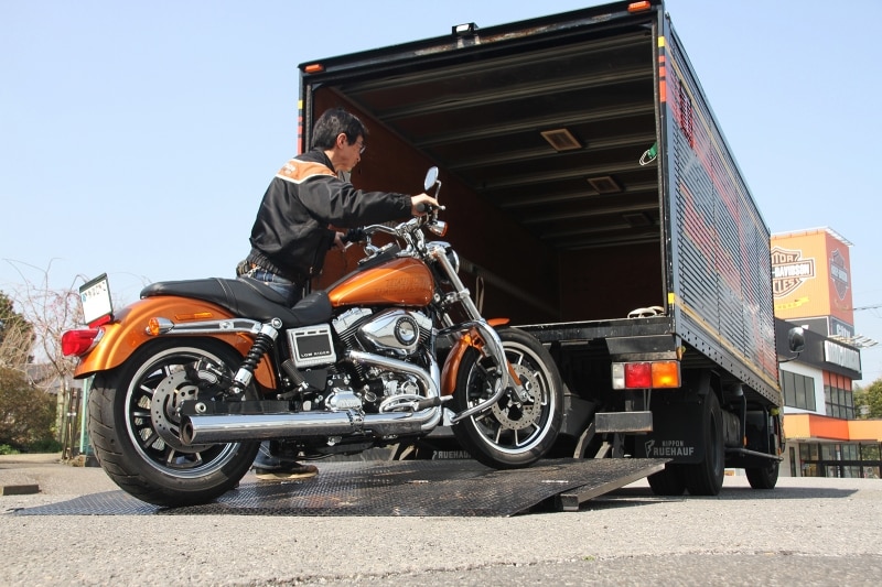 旅先でバイクが動かなくなる……そんなどうしようもないときに頼りになるのがロードサービスだ。その特性を見極めて、自分に合ったロードサービスに加入しておこう