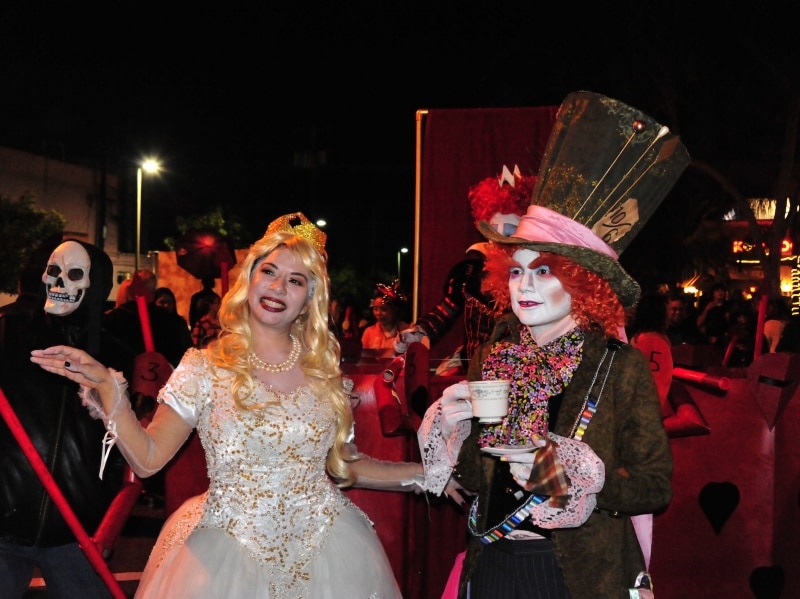 ハロウィンの日はウエストハリウッドへ！