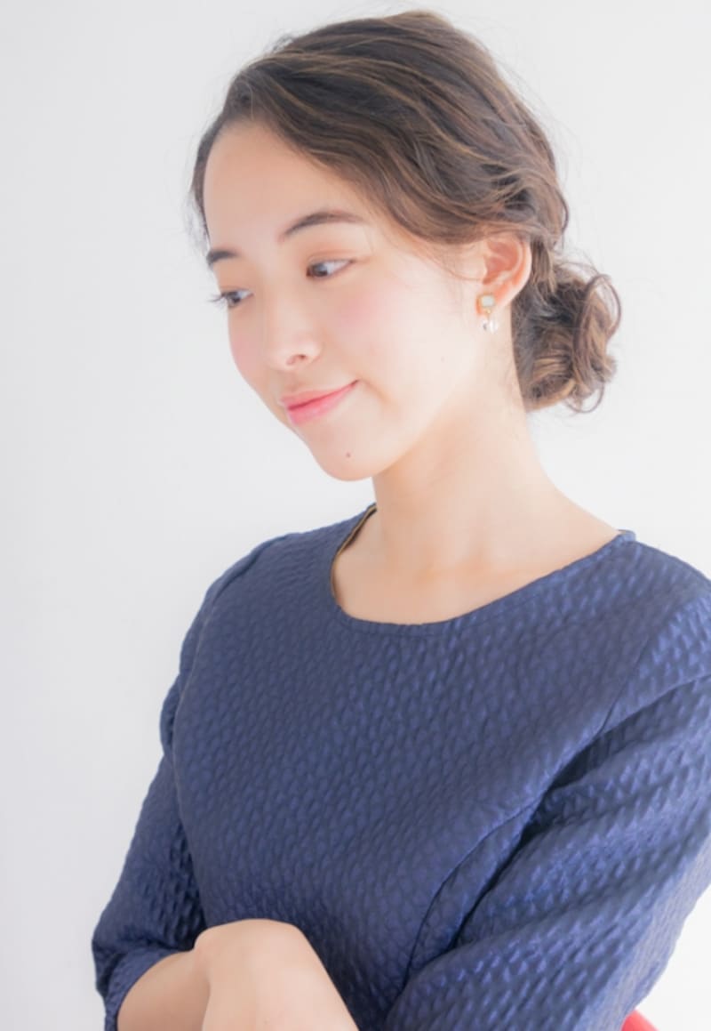 ロープ編みでゆるふわ大人シニヨン