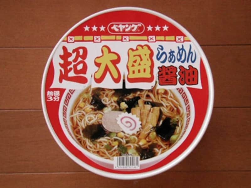 ペヤング超大盛らぁめん醤油