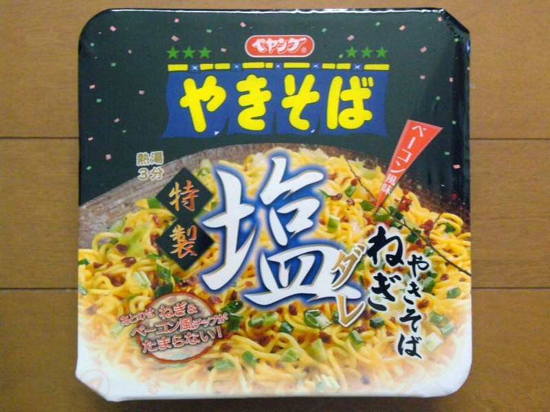 ペヤング特製塩ダレねぎやきそばベーコン風味