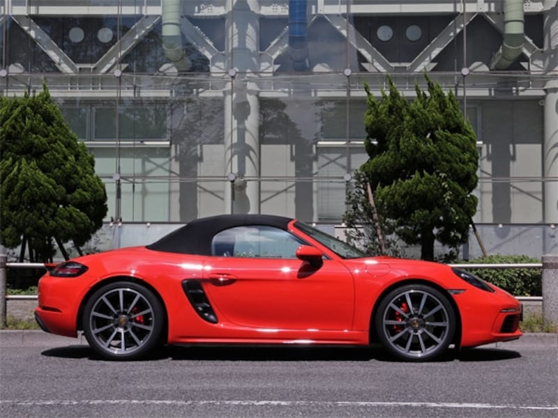 ポルシェ718ボクスターS