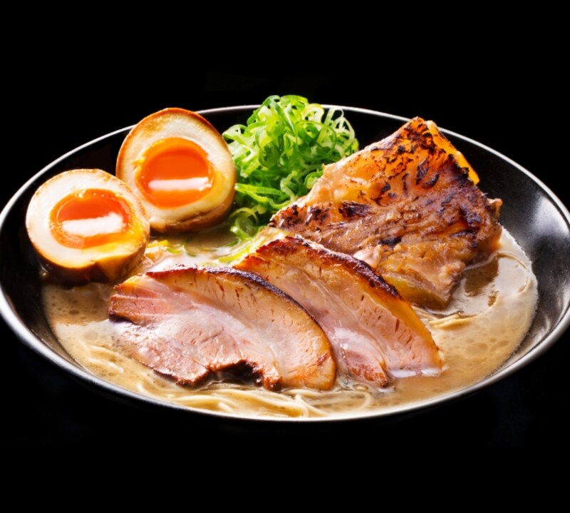 【兵庫】極濃豚骨Wチャーシュー麺 味玉入(ラーメンこがね家 明石総本店)