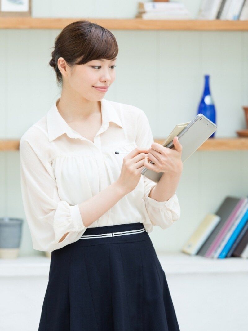 たくさん売れる黒は、中価格帯と高価格帯に多い色です。