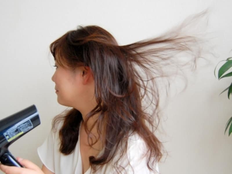 まさに髪が吹っ飛ぶようなダイナミック風で、髪があっという間に乾いてしまいました