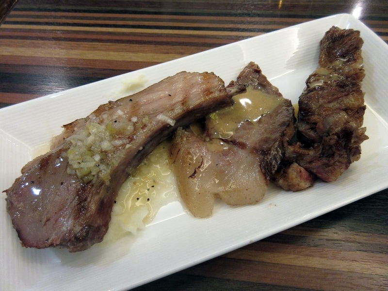 ラム、イベリコ豚、牛