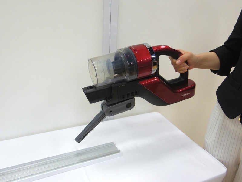 2016年コードレスステイッククリーナー