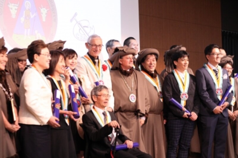 ギルド叙任の様子