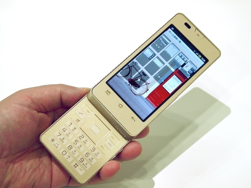 スライド10キーがつかえるので、ケータイからの乗り換えも楽