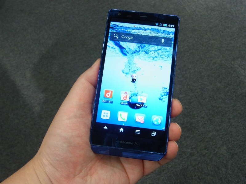 国産スマートフォン最高レベルのAQUOS PHONE ZETA SH-02E