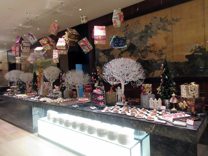 マーブルラウンジ メインのブッフェ台