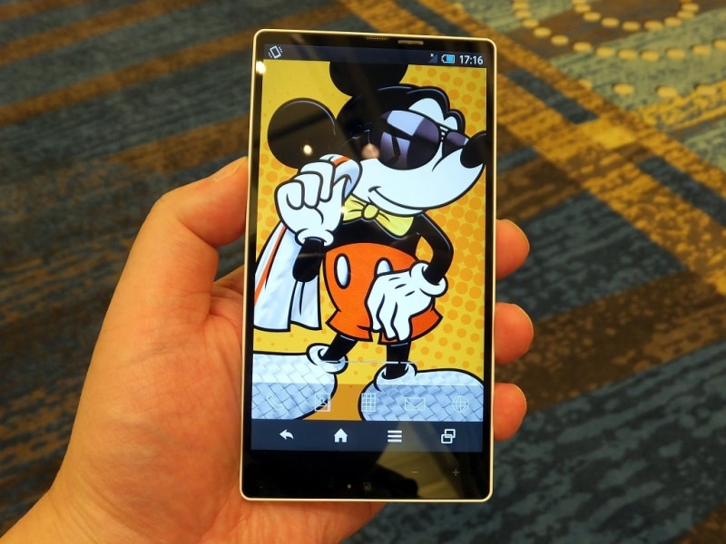 Disney Mobile on SoftBank DM016SH