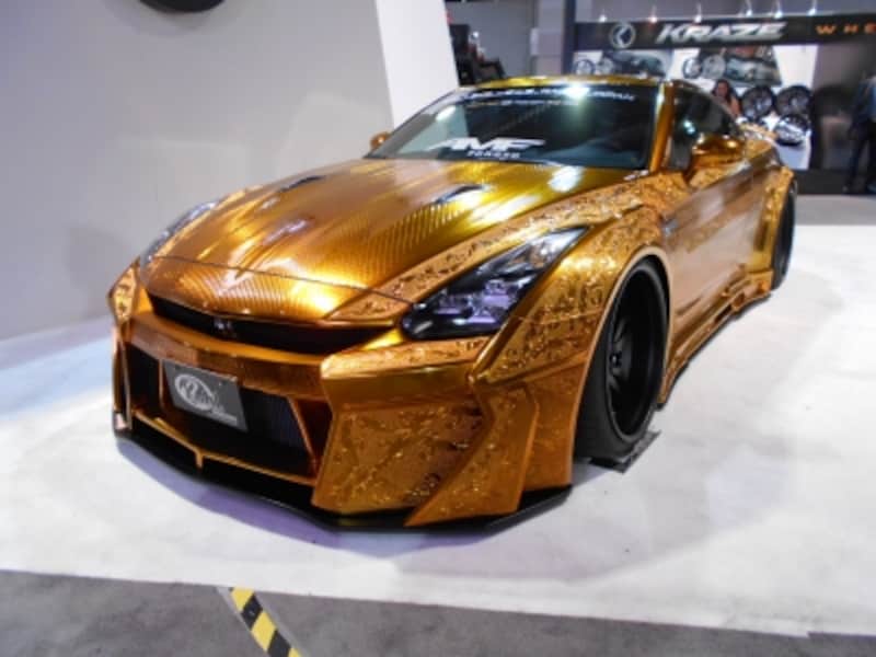 日産GT-R KUHLレーシングundefined黄金