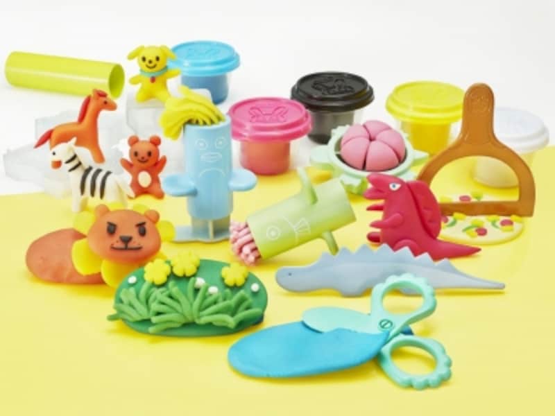 はさみ、カッター、伸ばし棒、押し出し機など、動物モチーフのお道具がたくさん!