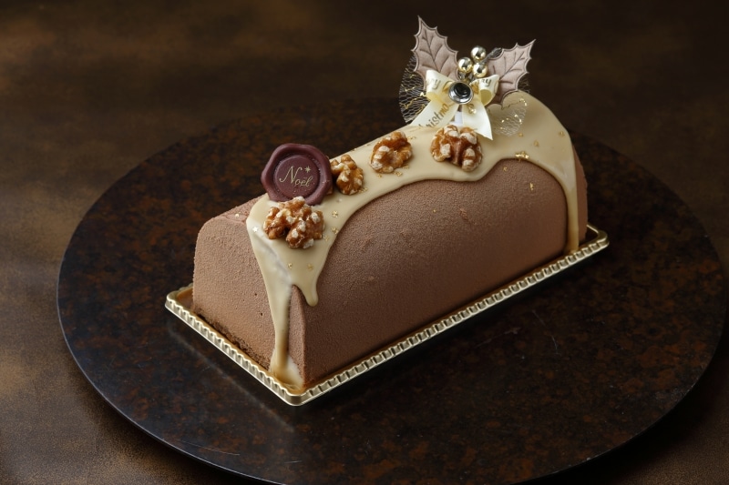 ブッシュ ド ノエル 4,800円（長さ18cmundefined税別）