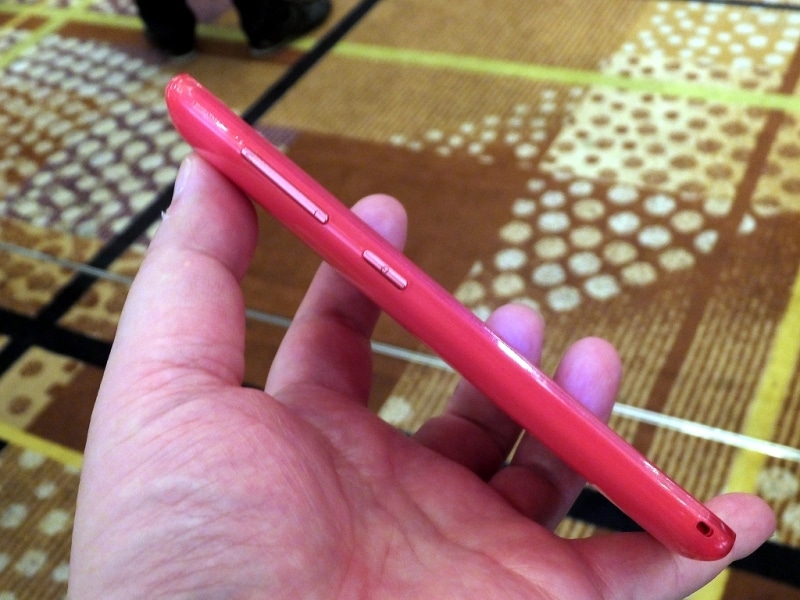 女性にも訴求できそうなラウンドフォルム