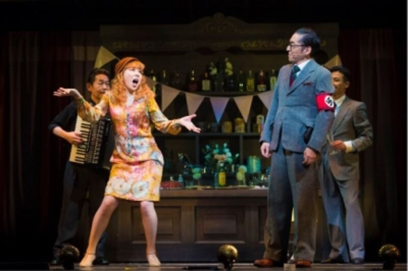 『キャバレー』撮影：引地信彦