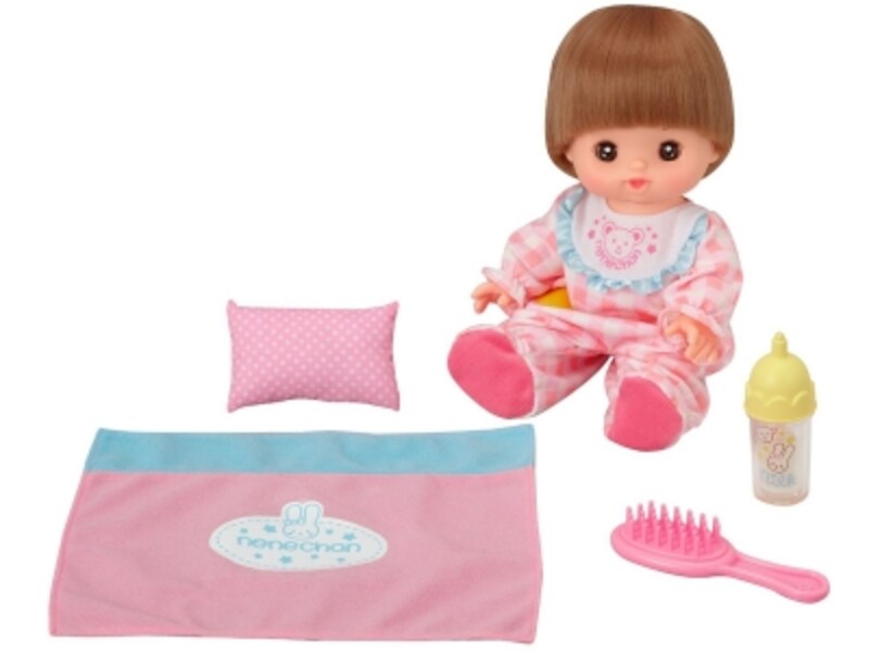 はじめてのお人形にもぴったりの充実したセット