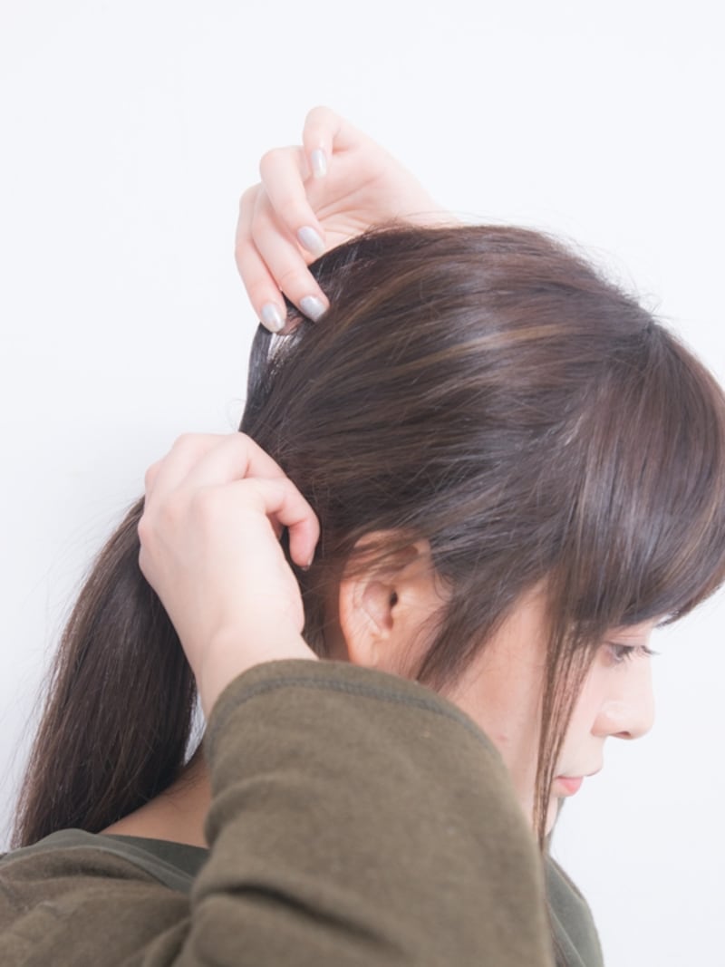 少しづつつまんで引き出します