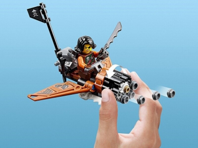 ドラゴンと空中戦を繰り広げる天空のブラスター