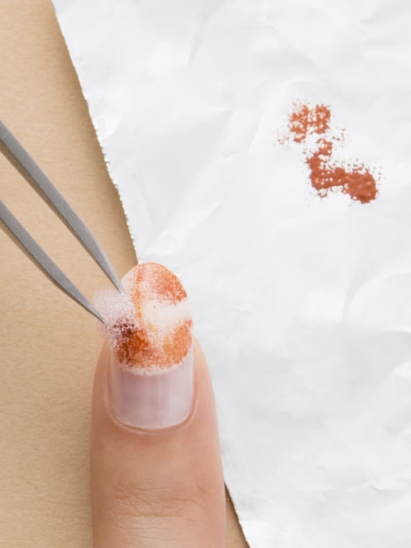 スポンジは使いやすいようにあらかじめ小さくカット