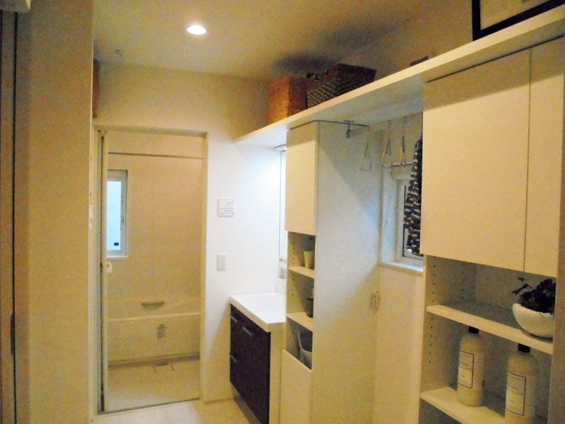 アキュラホーム