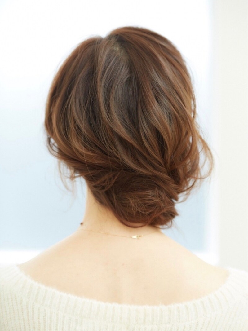 3ステップで簡単!ピンだけで作れる時短ヘアアレンジ