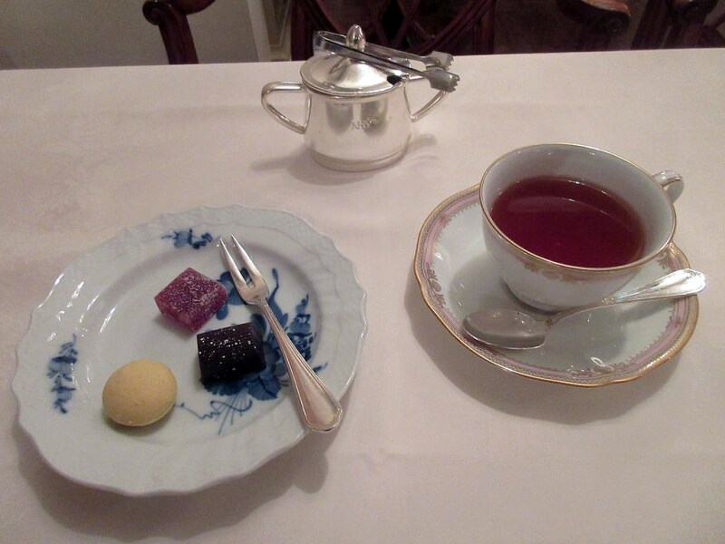 ミニュアルディーズと紅茶