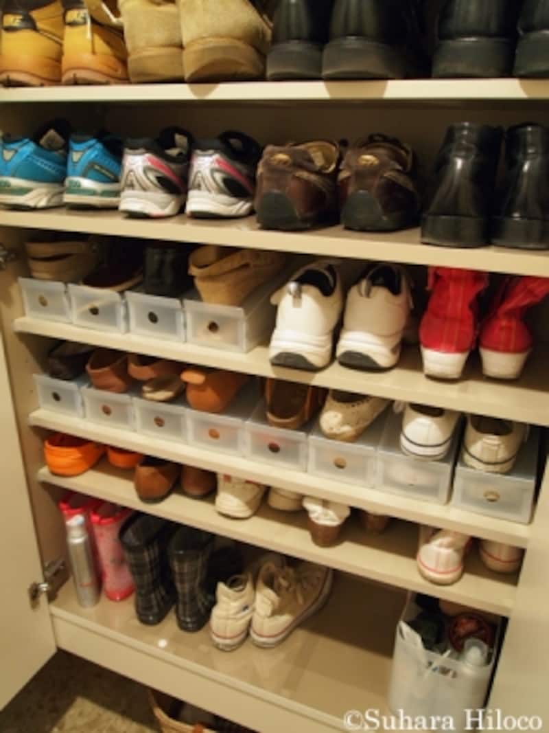下駄箱の靴収納
