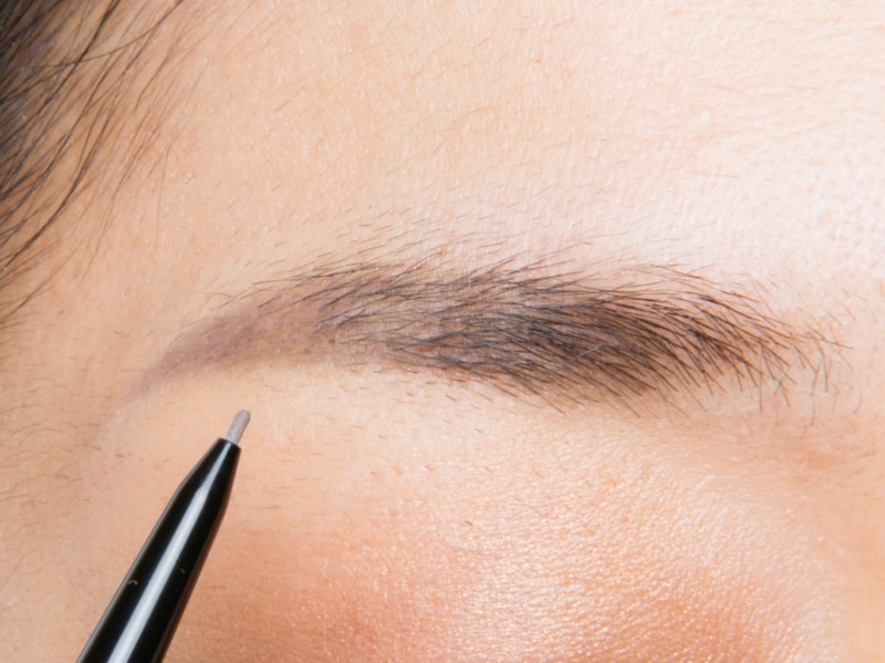 ちょっとダーク目のヘアカラーにマッチ