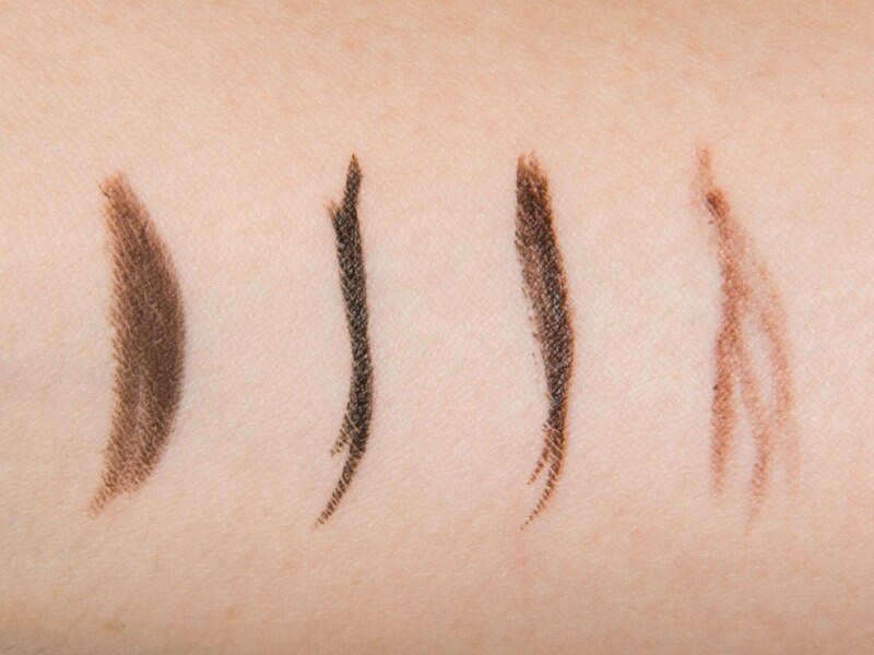 ペンシルとリキッド、好みのタイプをチョイス