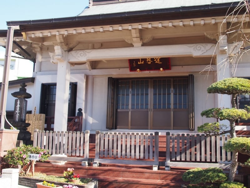 布袋尊が祀られている