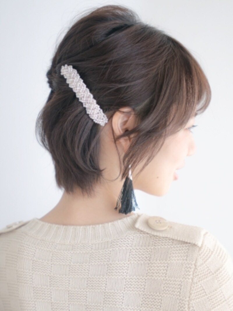 ピン1本でねじるだけ!簡単パーティアレンジショート [結婚式 ...