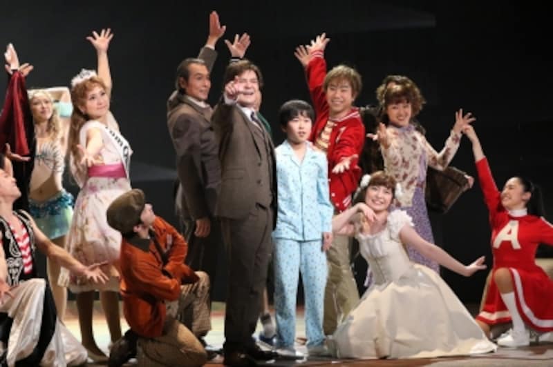 『ビッグ・フィッシュ』写真提供:東宝演劇部