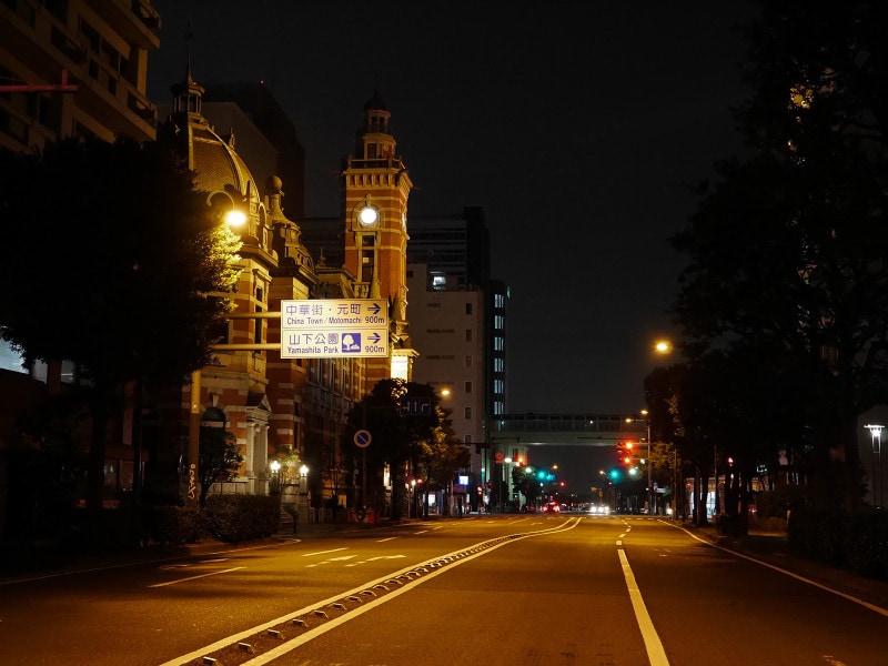 6年前、88日間に及ぶ「龍頭抗争」の舞台となった、みなと大通り(2018年12月2日撮影)