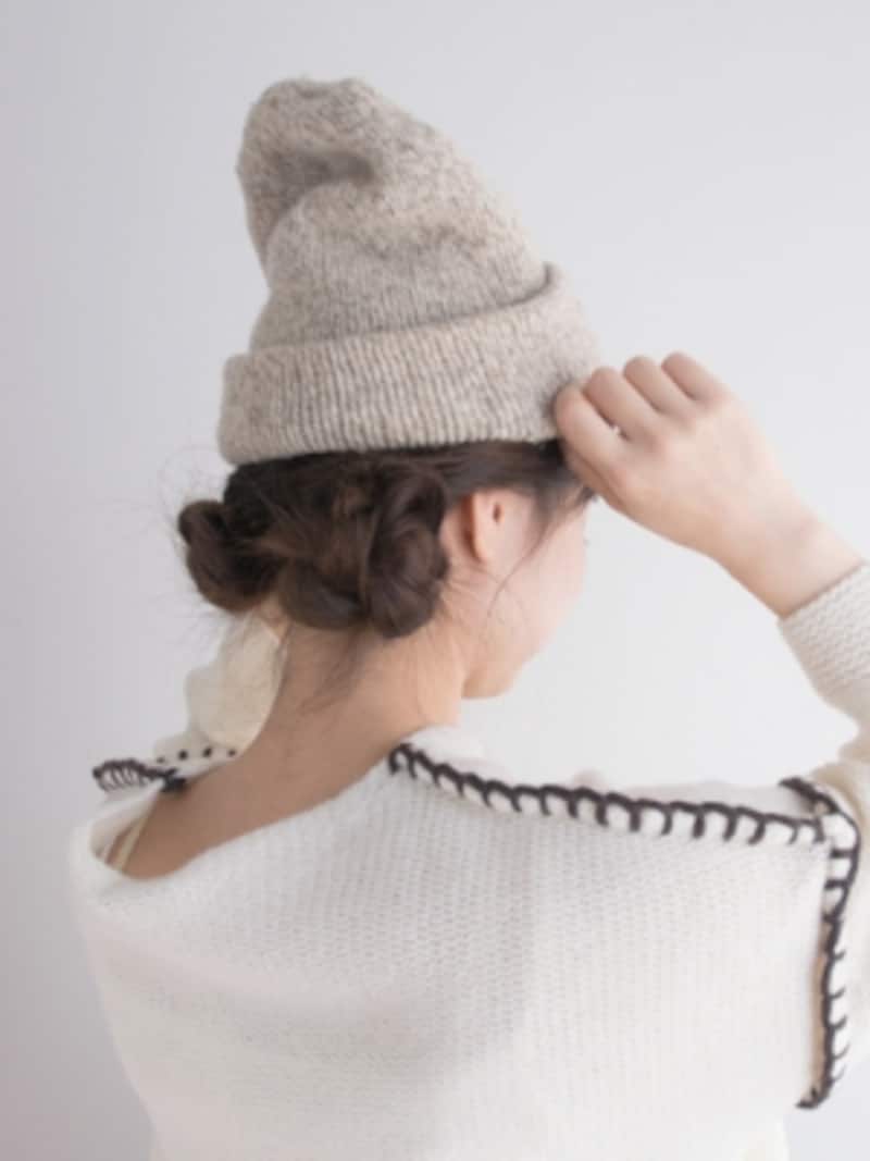 ニット帽が似合う 三つ編みでできる簡単ヘアアレンジ ヘアアレンジ All About ニット帽が似合う 三つ編みでできる簡単ヘアアレンジ ヘアアレンジ All About