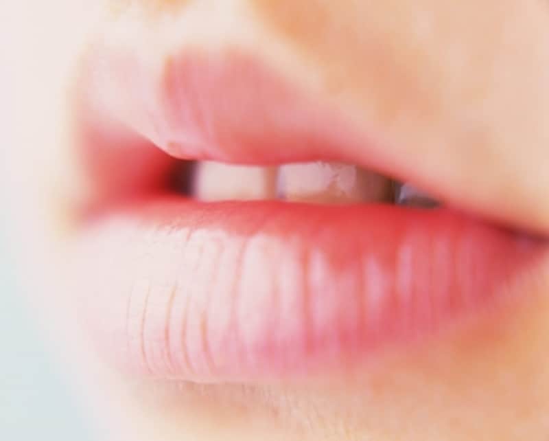 シワシワ唇を治すには 縦ジワの原因とおすすめの対策方法 スキンケア All About