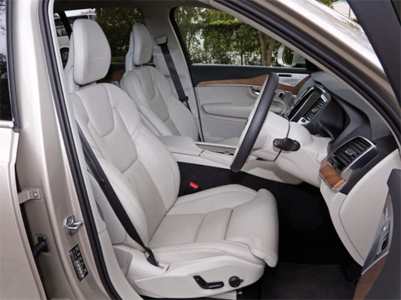 ボルボXC90