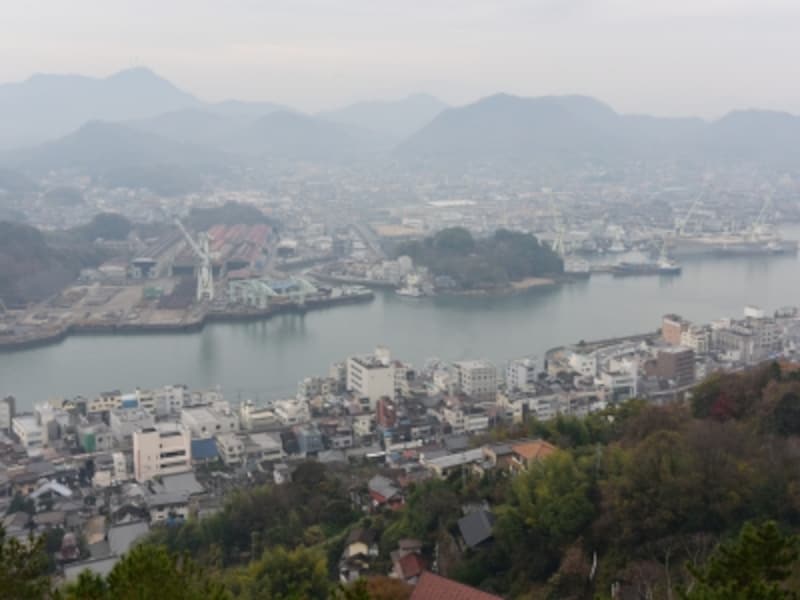 尾道市は、&quot;尾道水道が紡いだ中世からの箱庭的都市&quot;として日本遺産に登録された