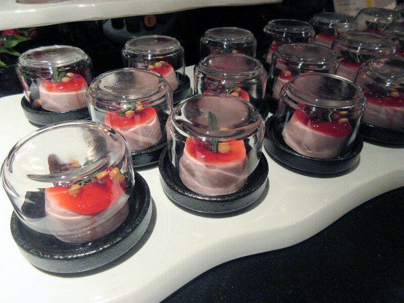 イチゴのムース ローズマリーの香り