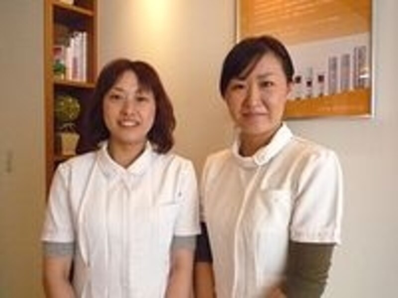 サロンのエステティシャンは総勢4名。誰にあたっても丁寧に対応してくれます！