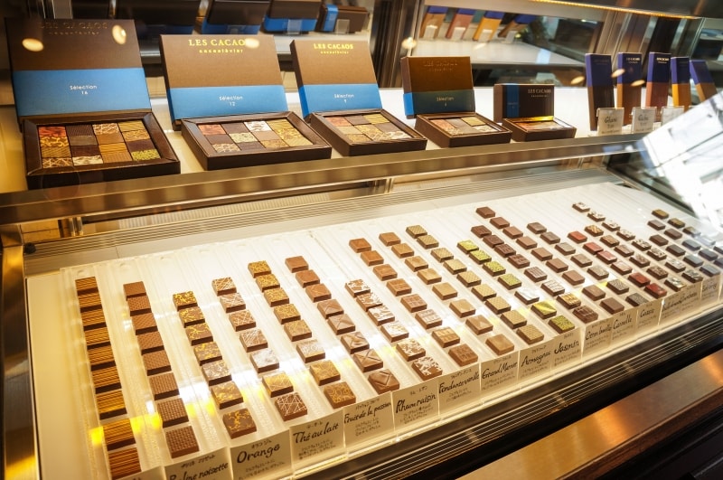 20種類のボンボンショコラから一粒ずつセレクトして楽しめるのが嬉しい!