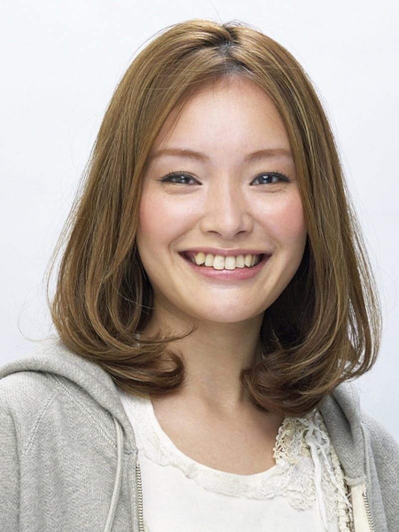 鎖骨ラインのミディアム