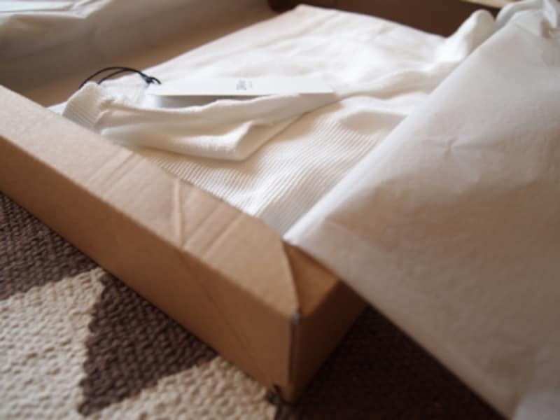 厚さ数センチの箱も用意されている事に心遣いを感じます