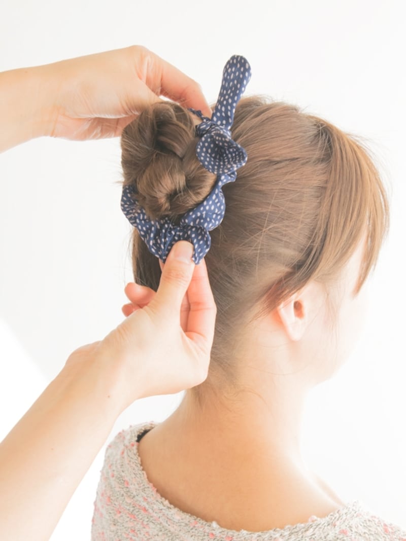 シュシュを使うとより崩れにくく華やかに！