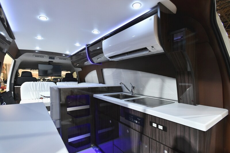 エアコンはじめ家電製品が満載の快適空間