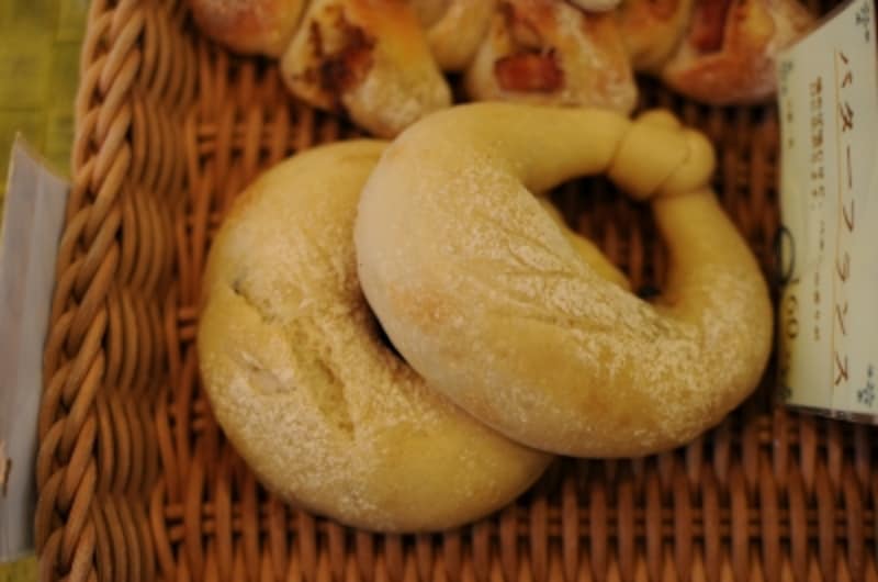 ラムレーズンとバターが入った「レーズンバター」