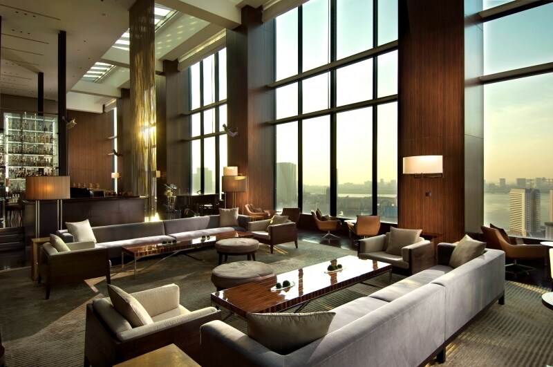 バー＆ラウンジ「トゥエンティエイト」